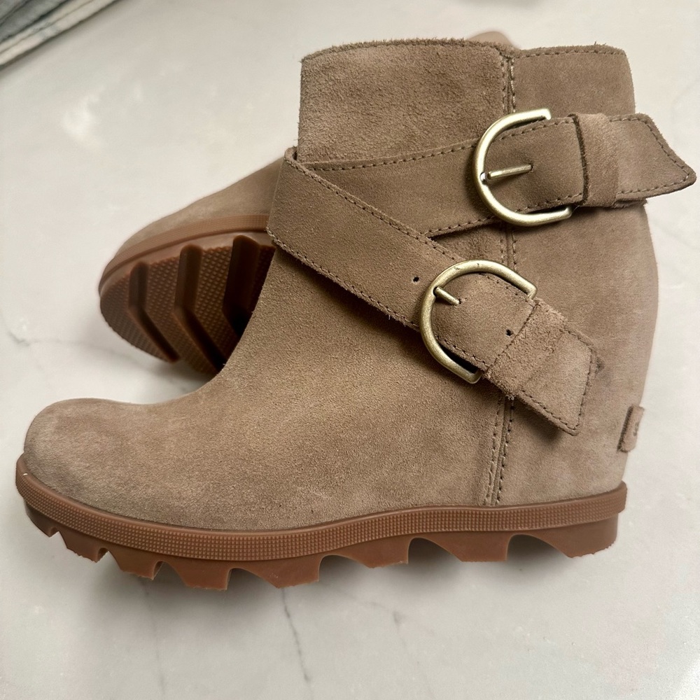 Sorel Joan of Arctic Wedge II Buckle size 6